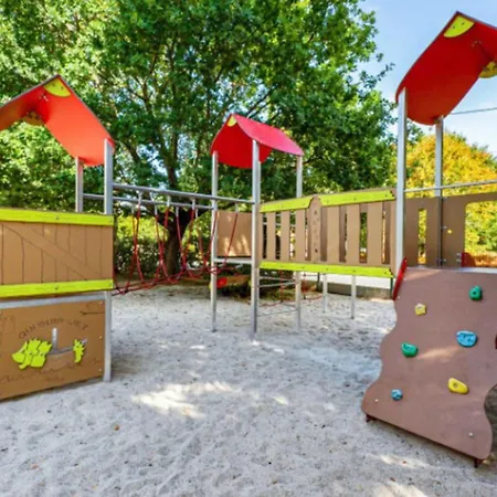 Parque de Campismo Confortable Avec Animaux Admis - 4 Pers. - Api-1-52-2827 Grayan-et-l'Hopital